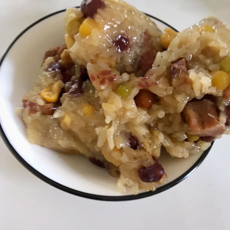 腊肠肉粽
