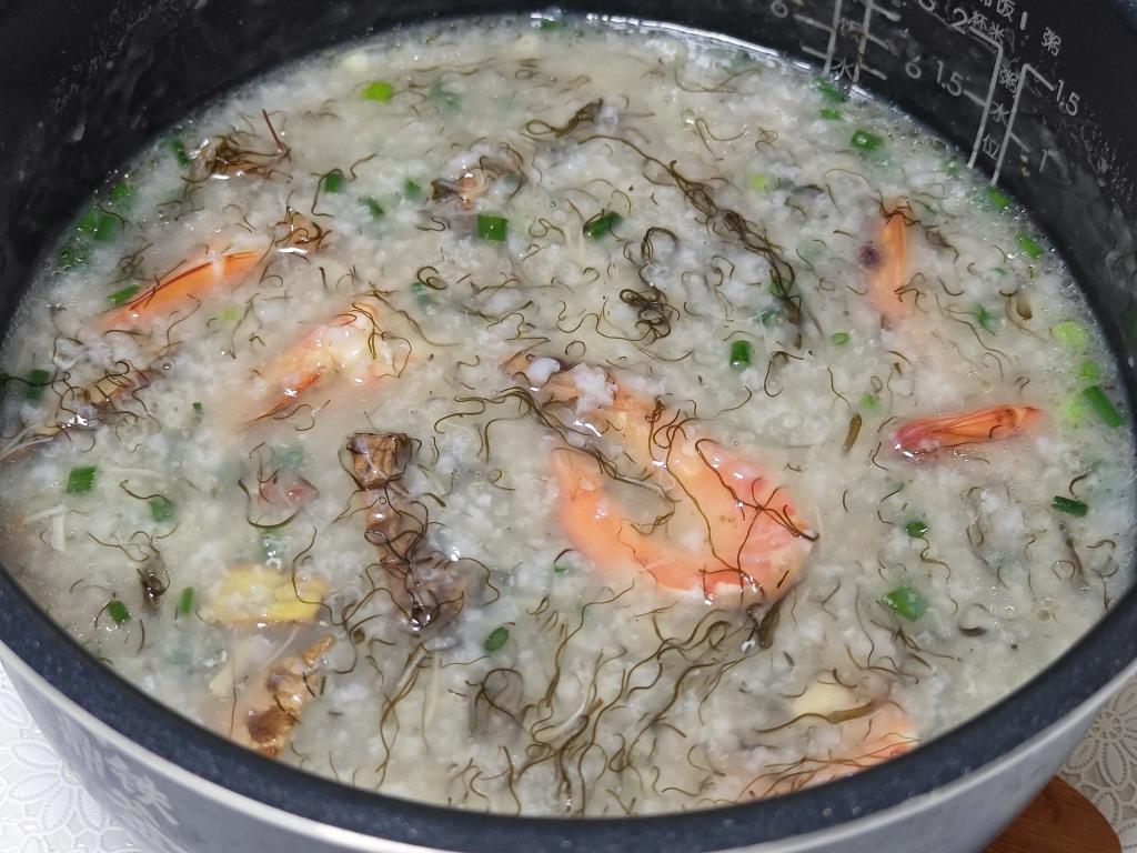 蚝豉发菜瑶柱鸡粥