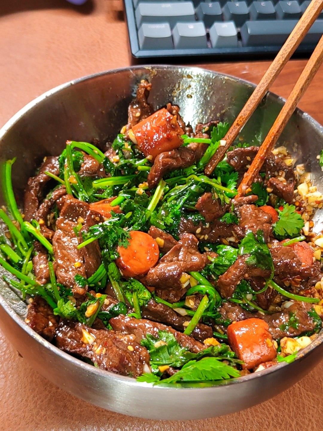 香菜拌牛肉