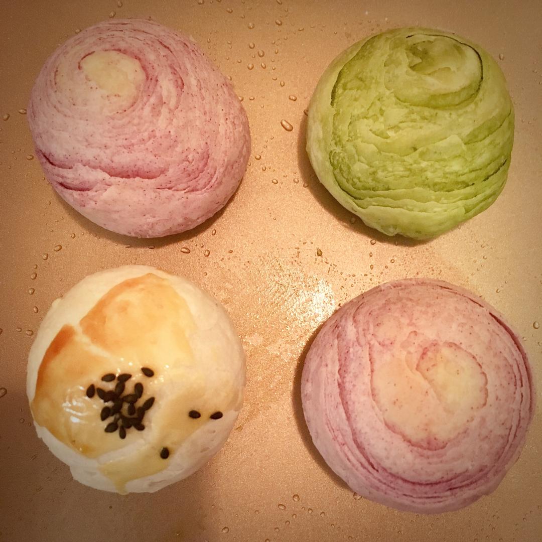蛋黄酥~紫薯、抹茶、原味~花好月圆，中秋快乐~内附一次做六色蛋黄酥方法~