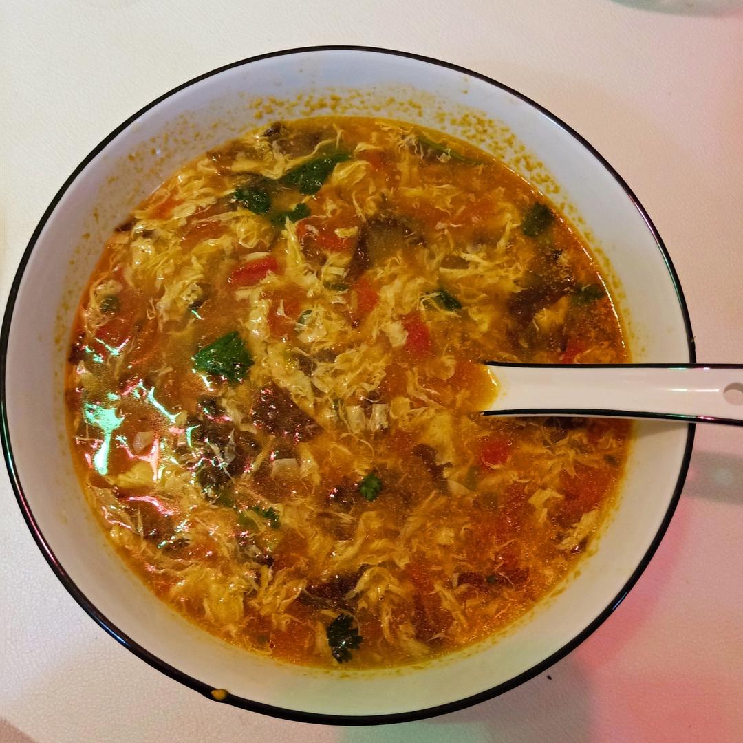 【跟我做不会错】简单又好喝的西红柿鸡蛋汤，家常又营养哦