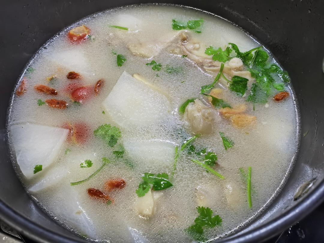 羊腿萝卜山楂汤