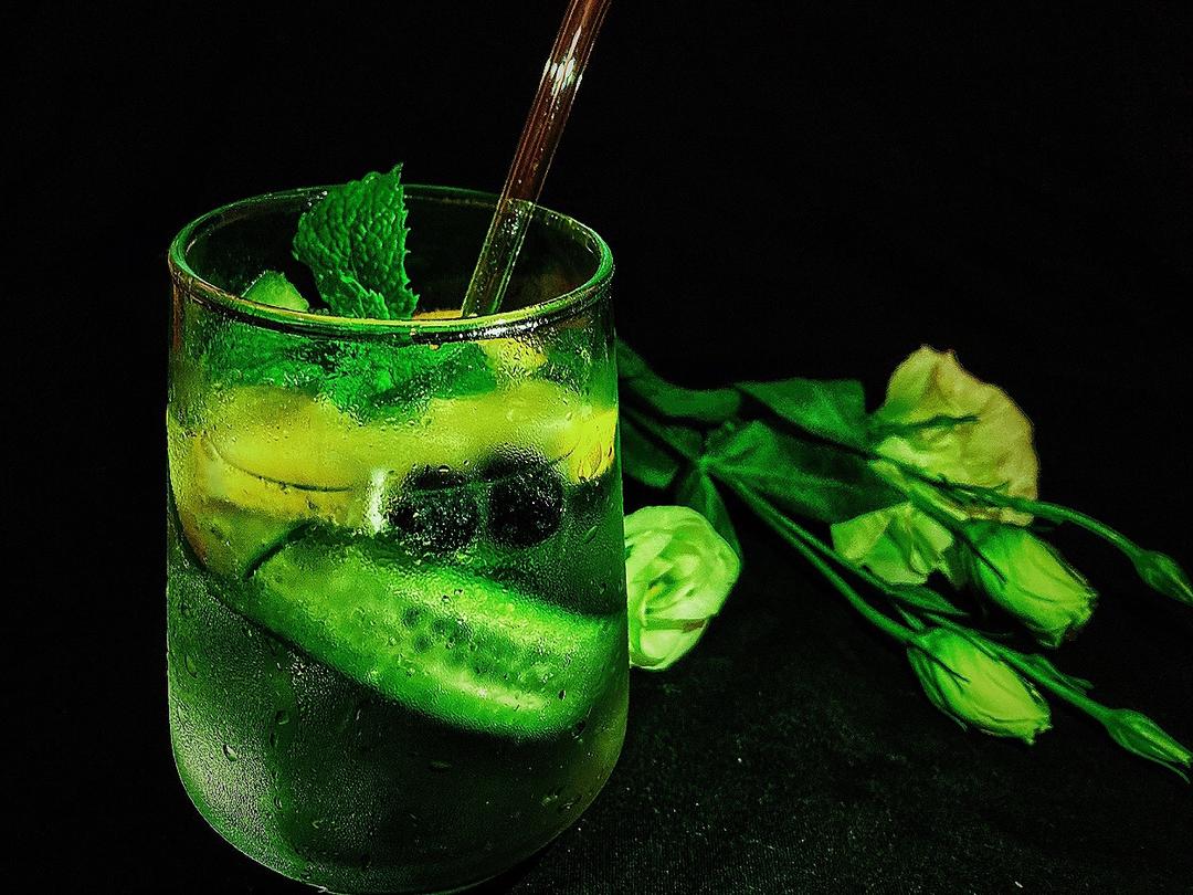 夏日莫吉托(无酒精版）的做法