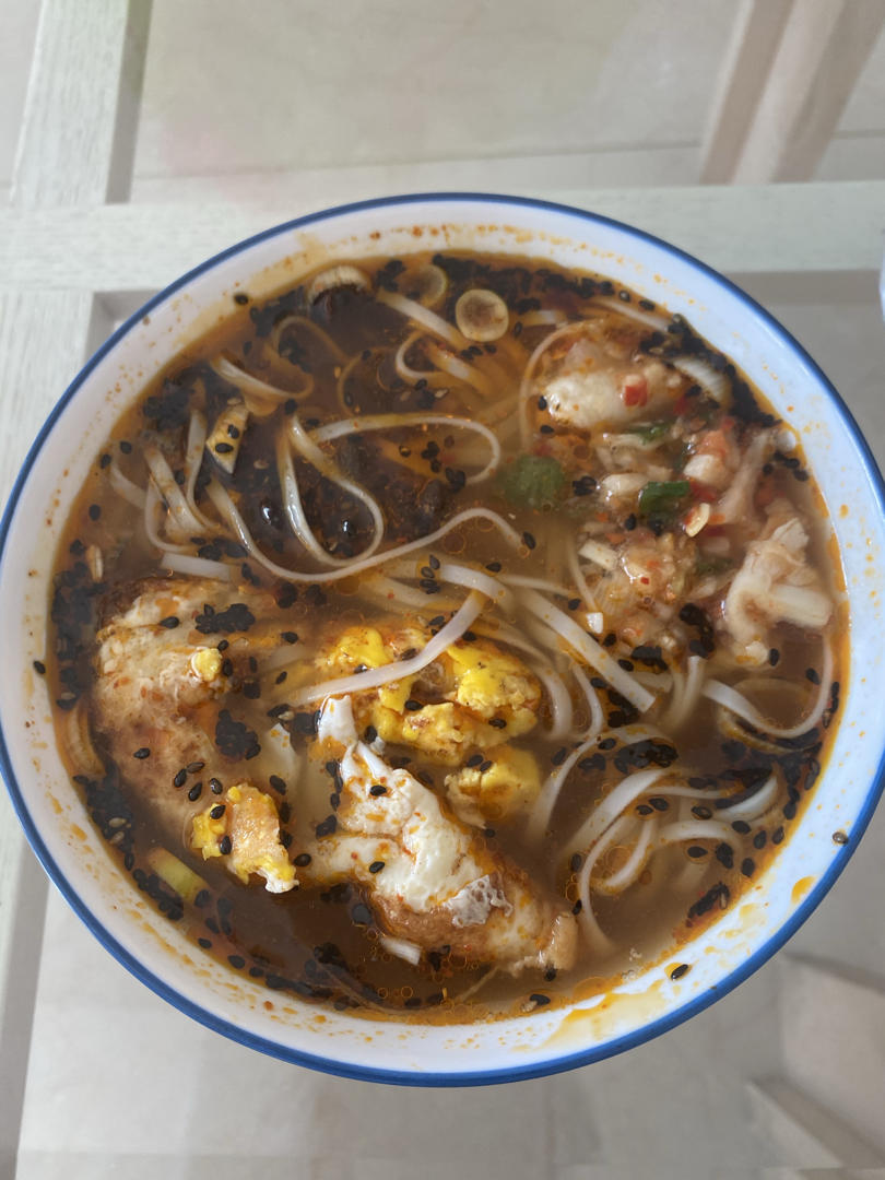 酸汤面
