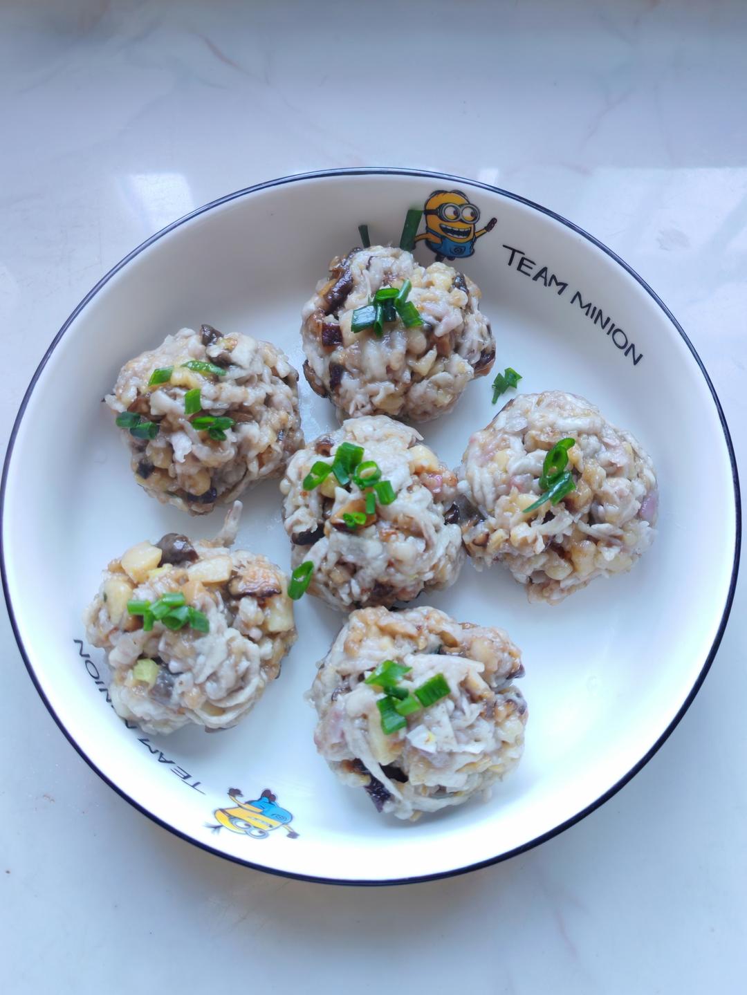 芋头这种做法太好吃了，晶莹剔透，好看又好吃，出锅满屋飘香