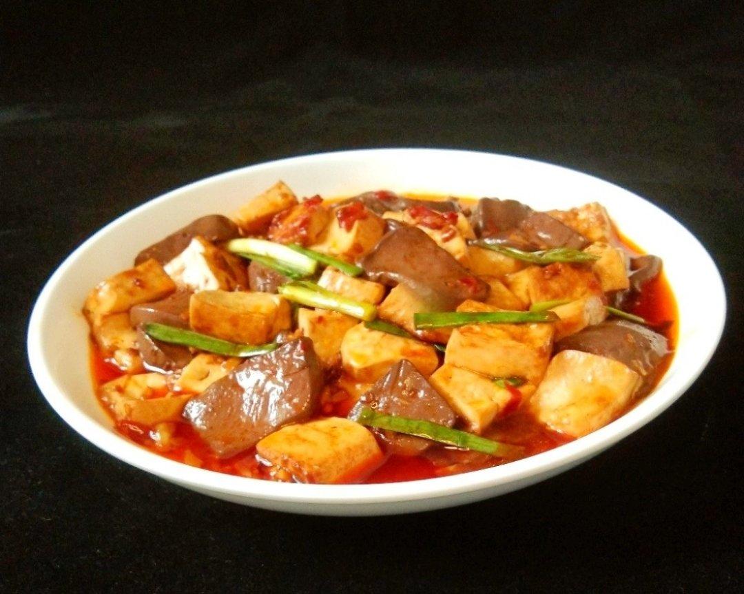 鸭血豆腐