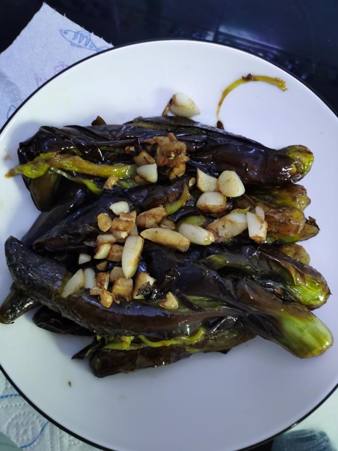 烧茄子（整个的茄子）