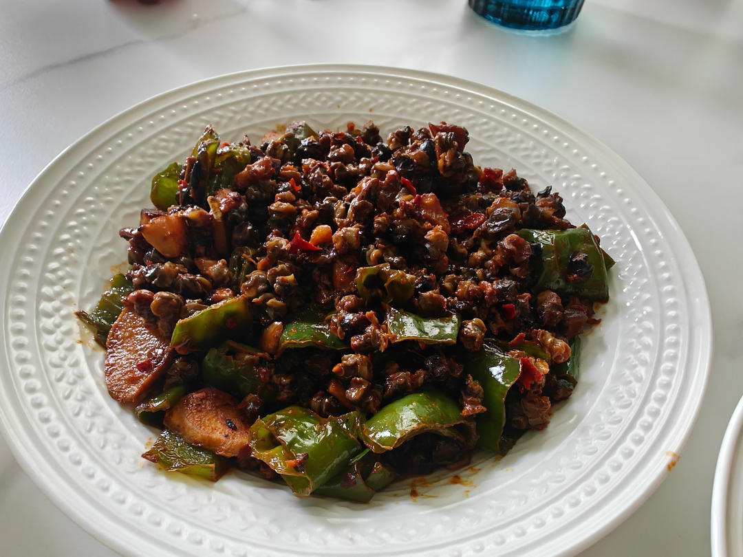 爆炒螺蛳肉