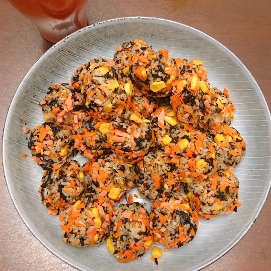 心情饭团