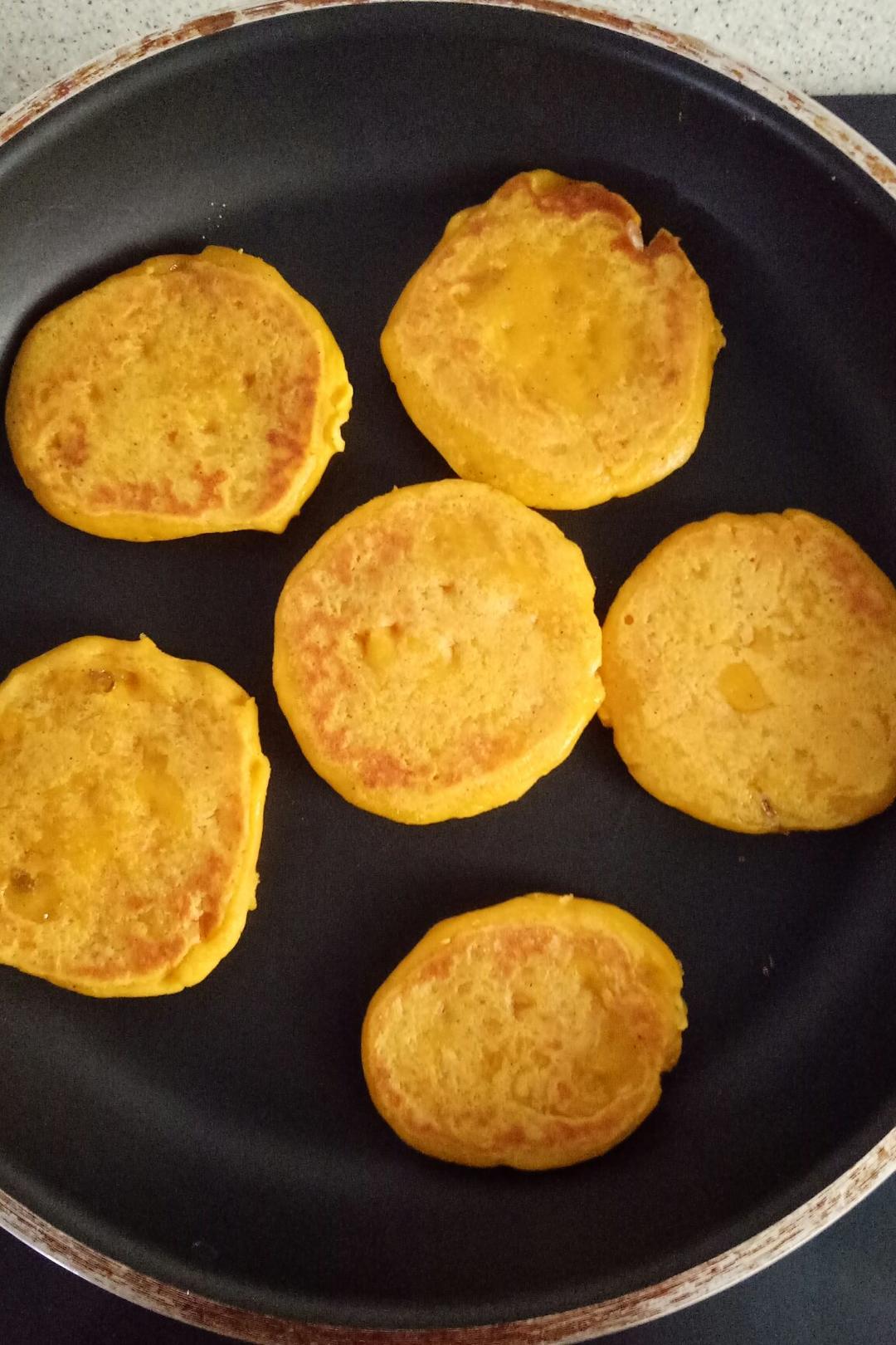 自制南瓜饼孩子吃最好！