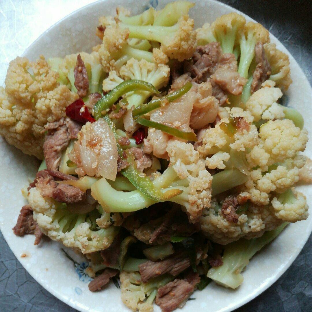 老丁的私房菜-干锅花菜