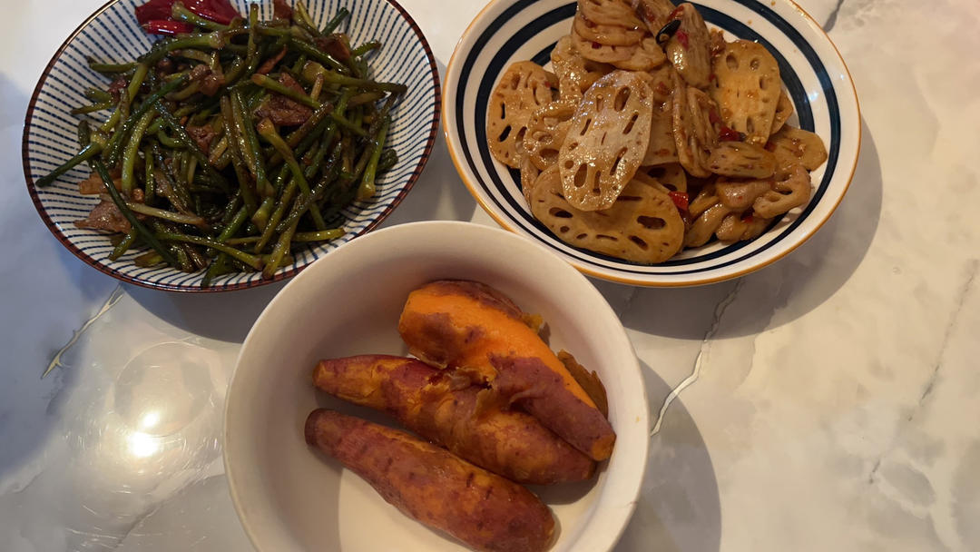 我家的小饭桌