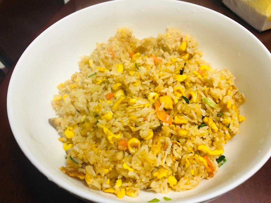 家常蛋炒饭