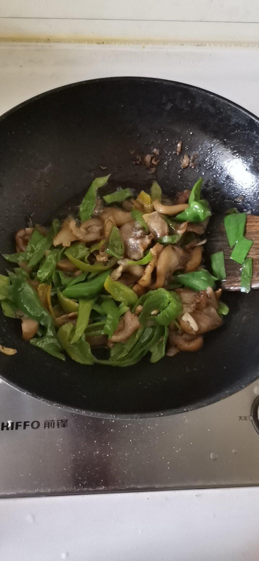 爆炒猪头肉