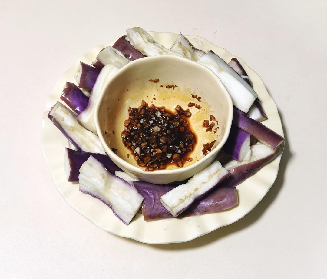 如何蒸出好看的紫色茄子