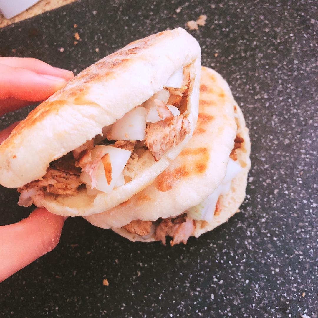 肉夹馍(白吉馍的制作)