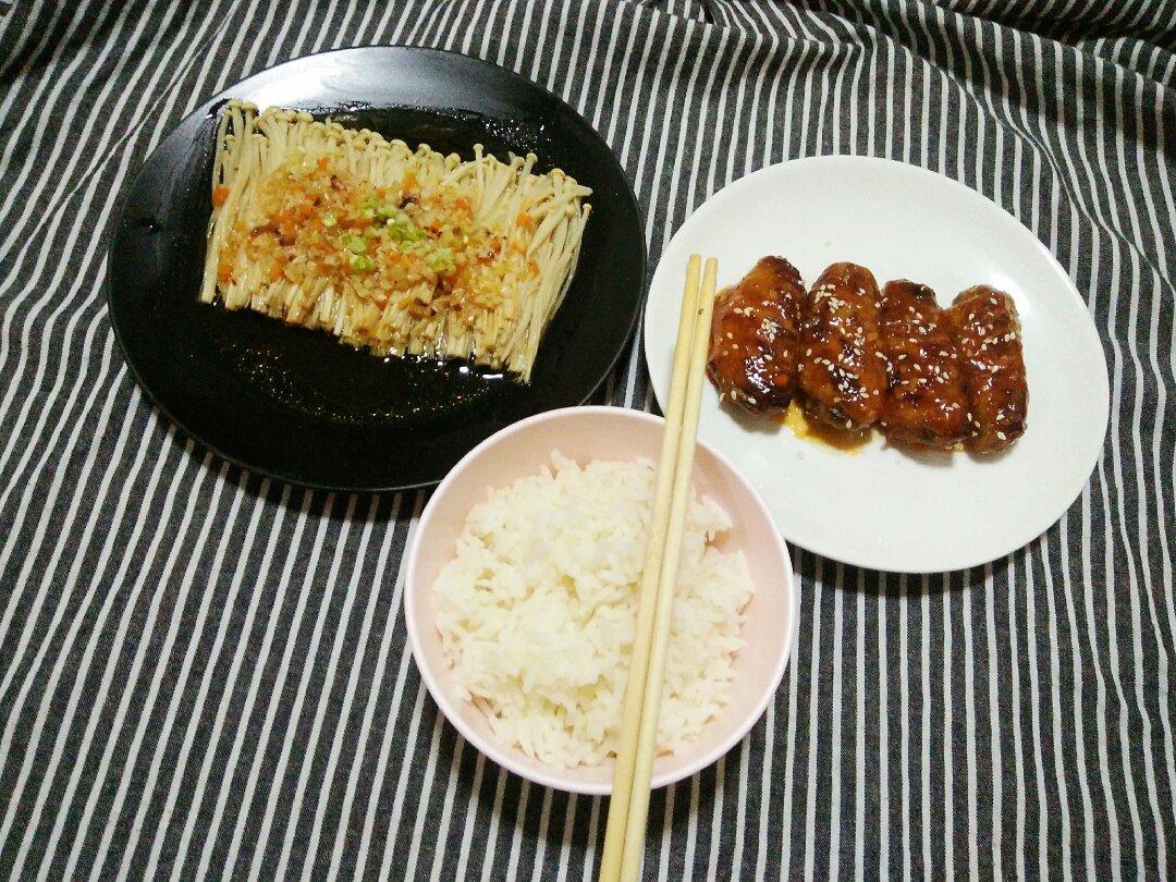 蒜蓉蒸金针菇