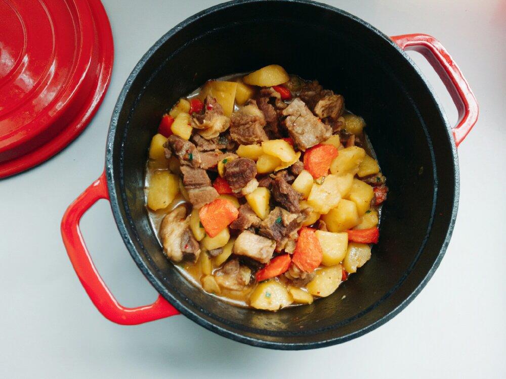 沙沙土豆胡萝卜炖牛肉