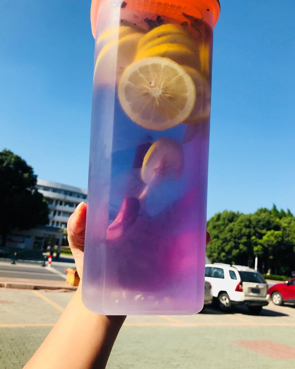 梦幻星空碟豆花