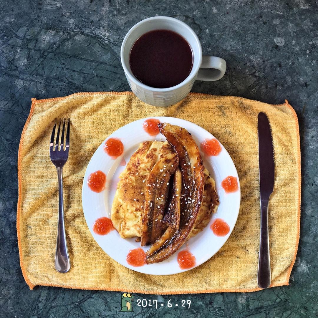 法式吐司配焦糖香蕉