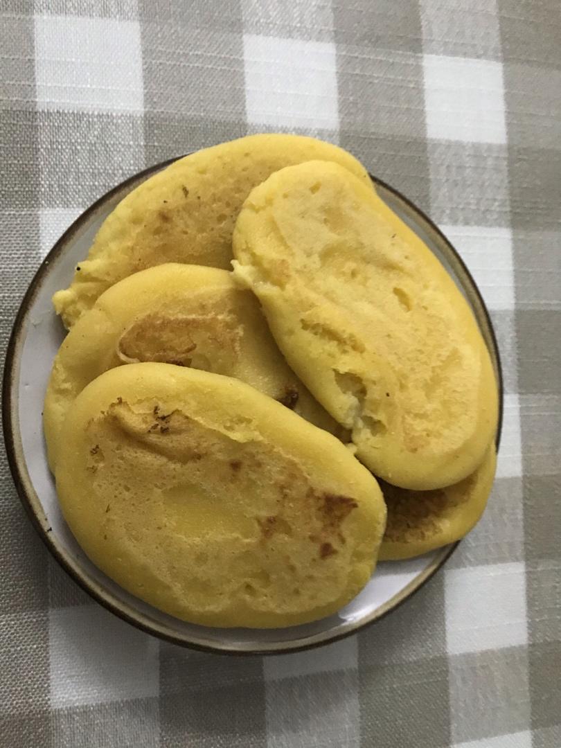 玉米面发面饼                       （口感细腻）