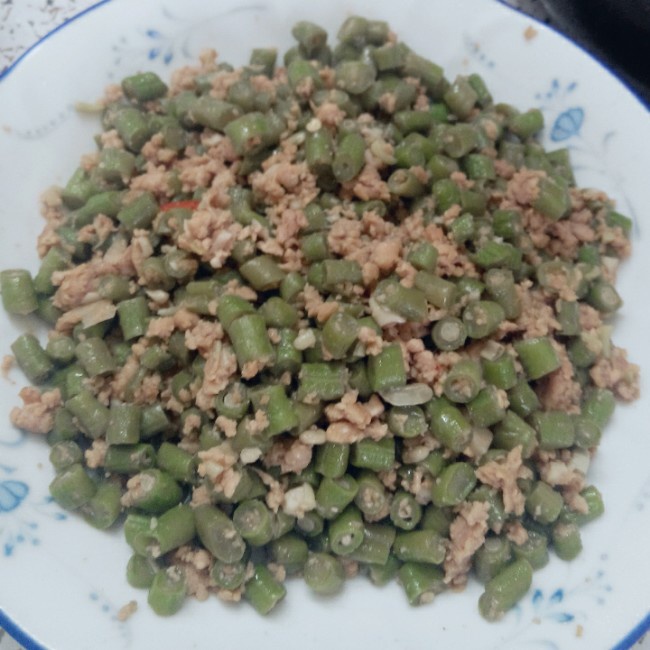 肉沫豆角下饭菜