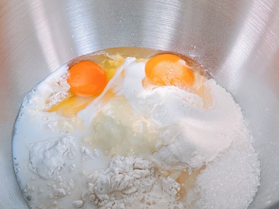 纯奶手撕吐司的做法 步骤1