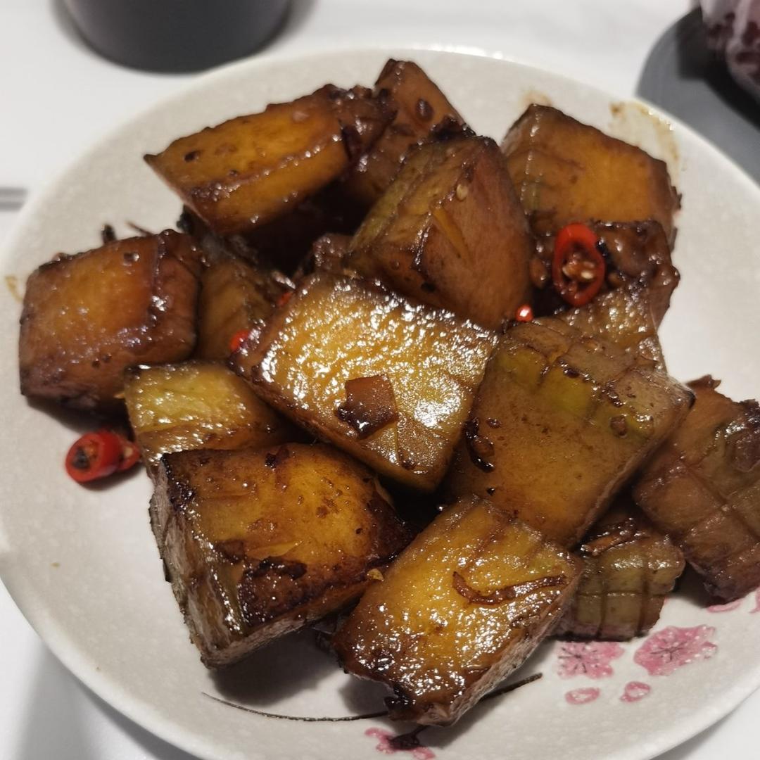 红烧冬瓜最完美做法，不加一滴水，瞬间秒杀红烧肉