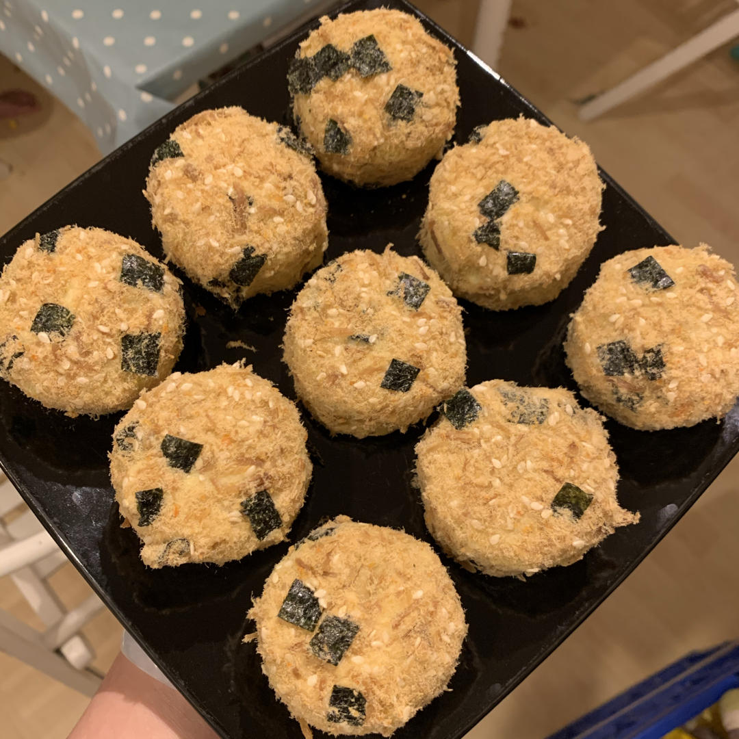 海苔肉松小贝～停不下来的美味