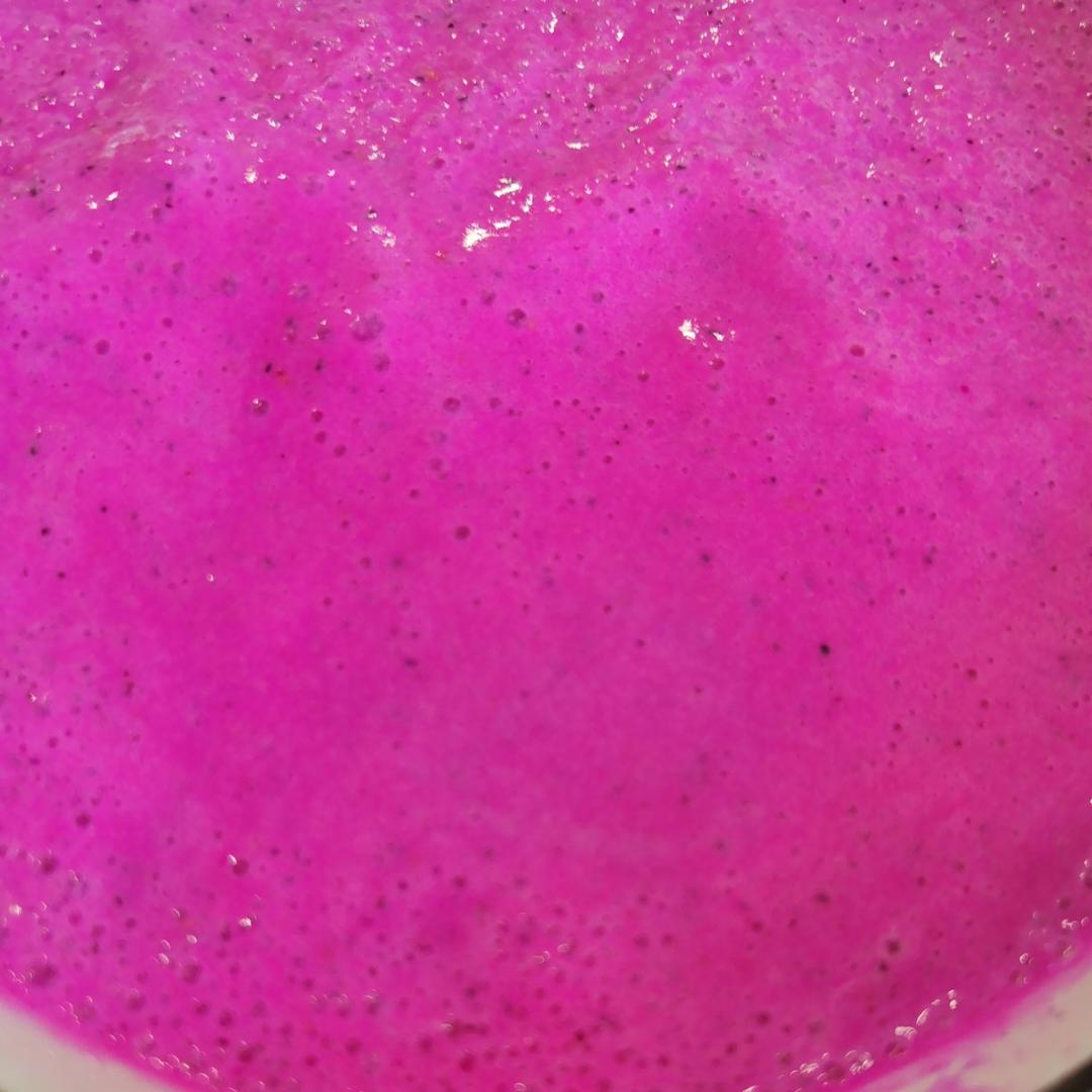 火龙果香蕉奶昔