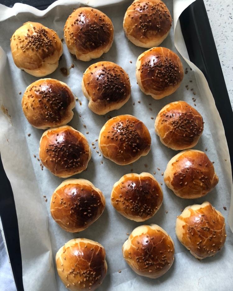 泳式鲜肉榨菜月饼