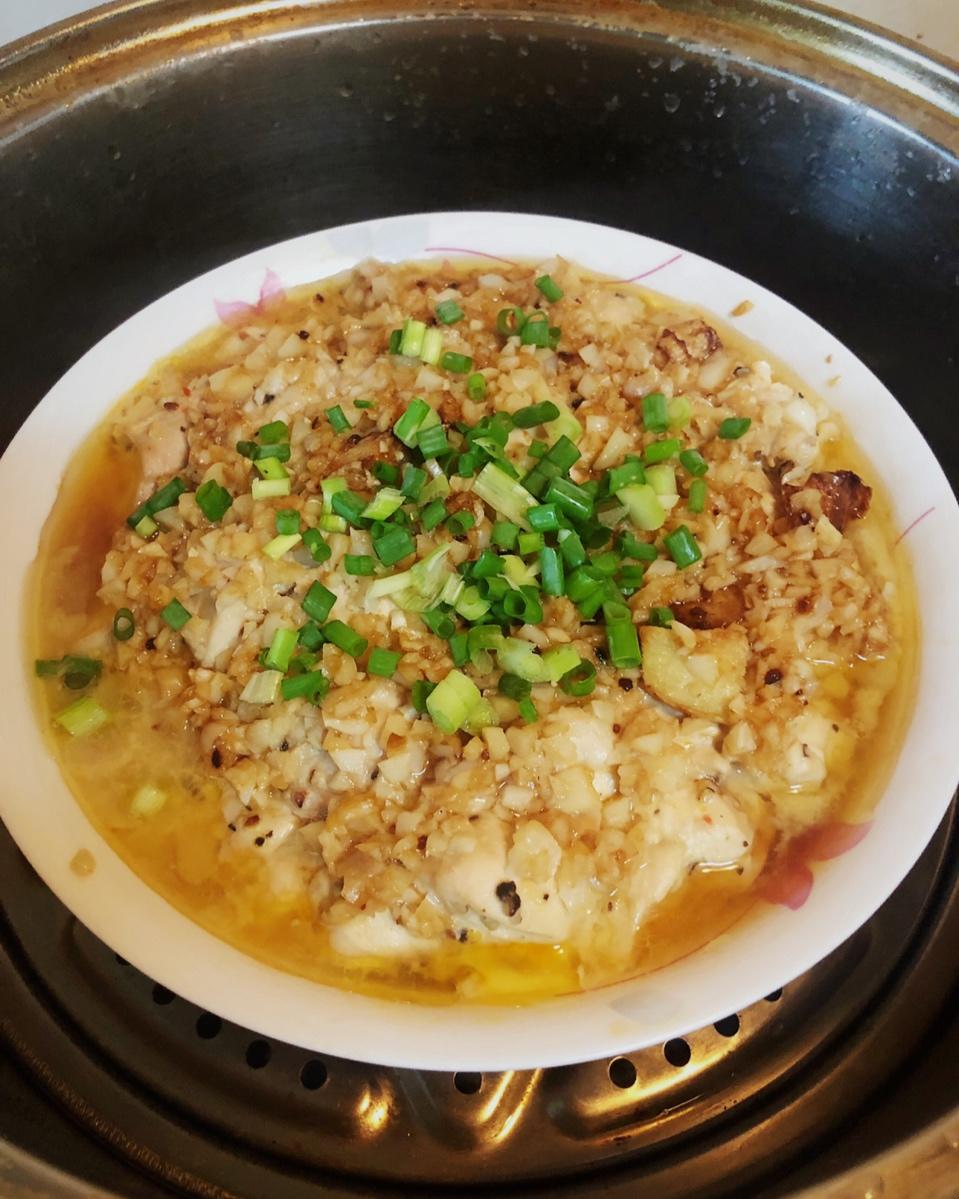 蒜蓉蒸鸡胸（鸡腿）