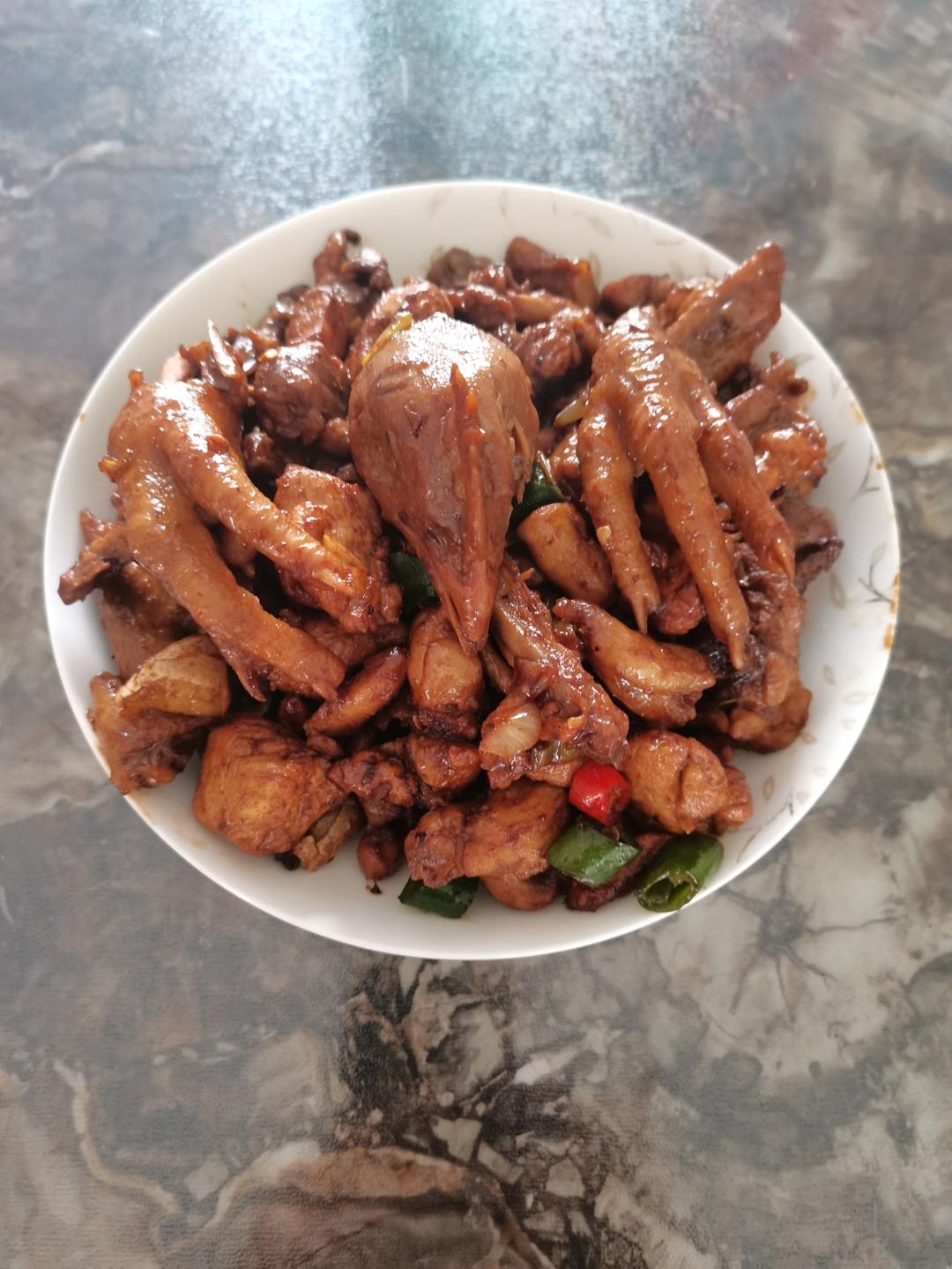 小炒鸡（鲜辣入味很下饭）
