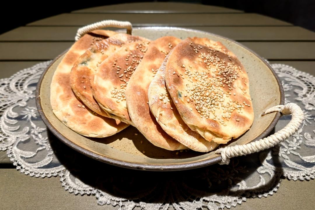 椒盐香葱烧饼