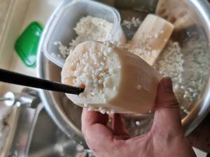 吃藕不丑的红糖糯米藕的做法 步骤4