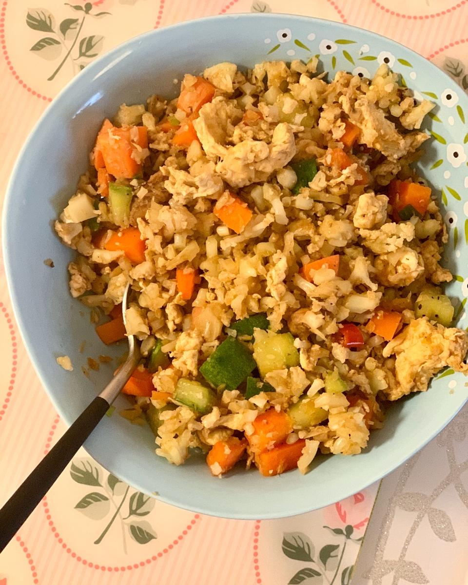 菜花饭“假米饭”的多种打开方式（喜欢吃盖浇饭炒饭的减脂人士有救了）