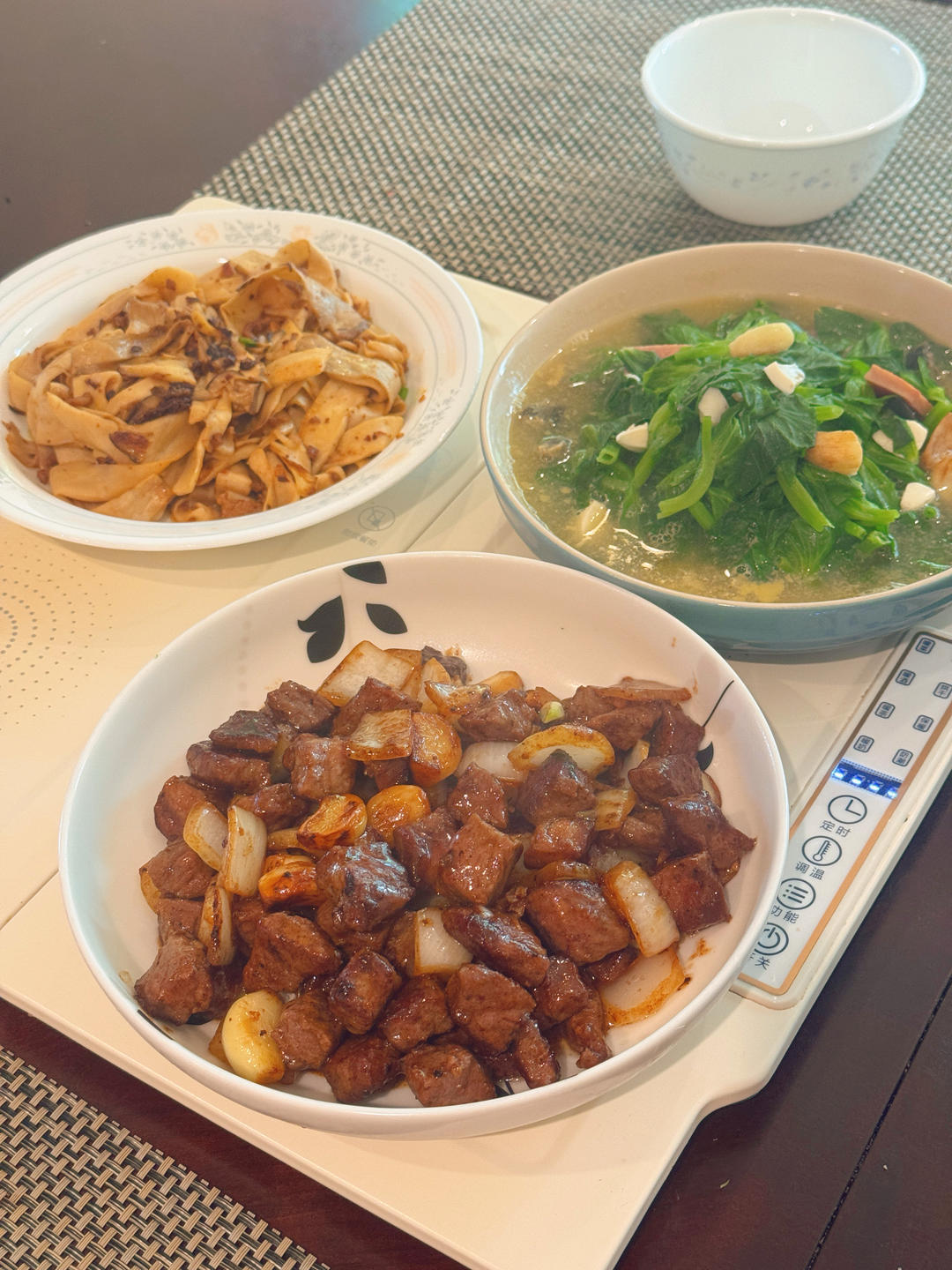 午餐•2026年2月4日