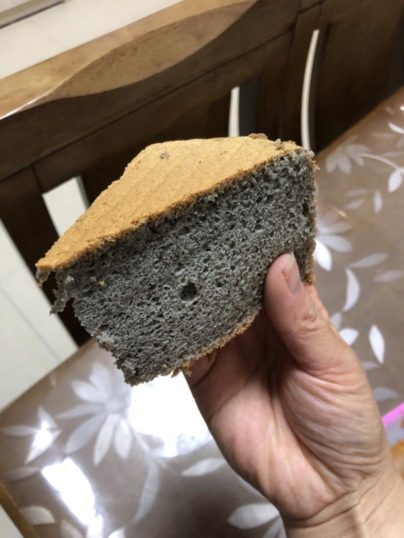 黑米粉戚风蛋糕