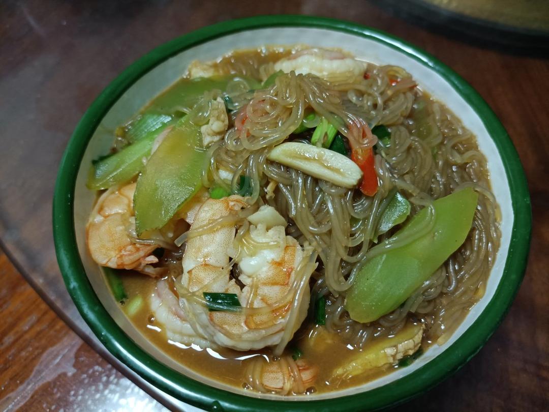鲜虾粉丝煲