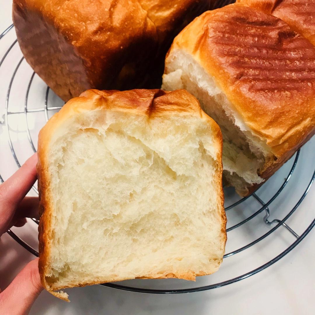 绵软细腻Q弹的酸奶吐司