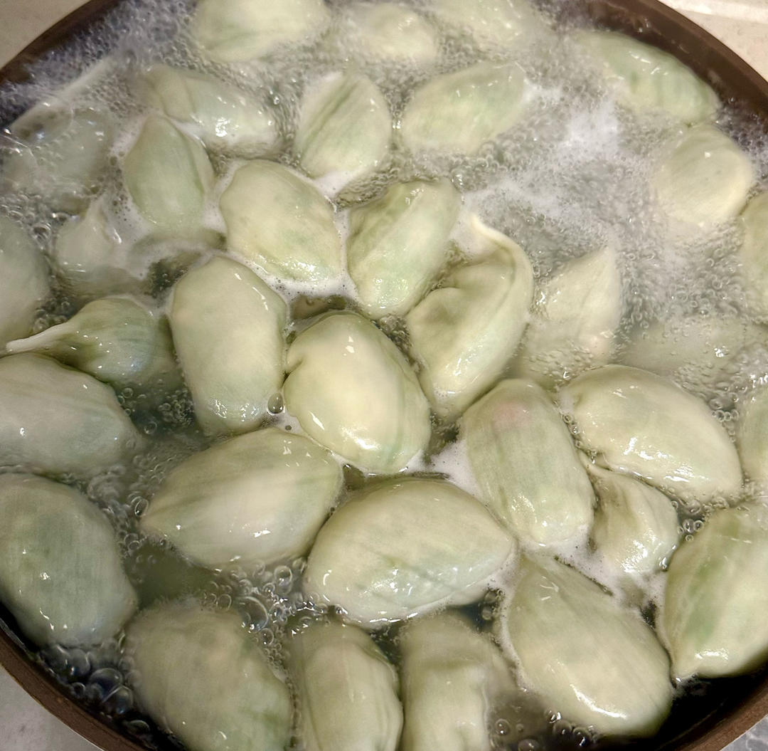 （纯素食）香菇🍄‍🟫茴香饺子🥟的做法