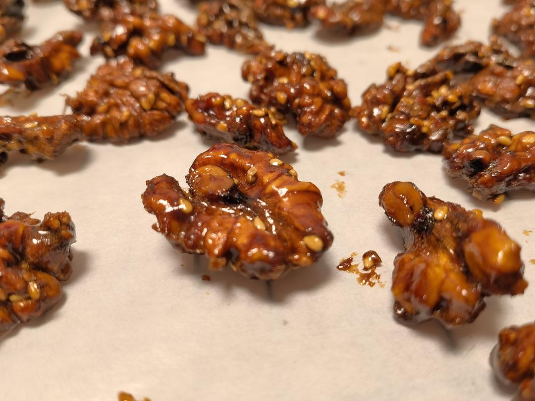 简单易学㊙️
琥珀核桃仁丨不用熬糖免油炸