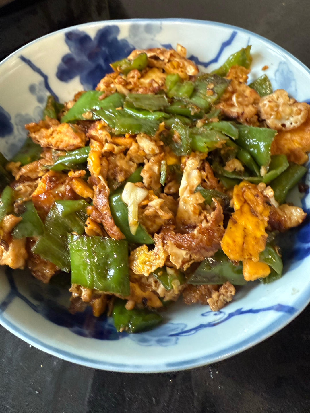 下饭神菜｜青椒炒荷包蛋       吃两碗饭没问题‼️