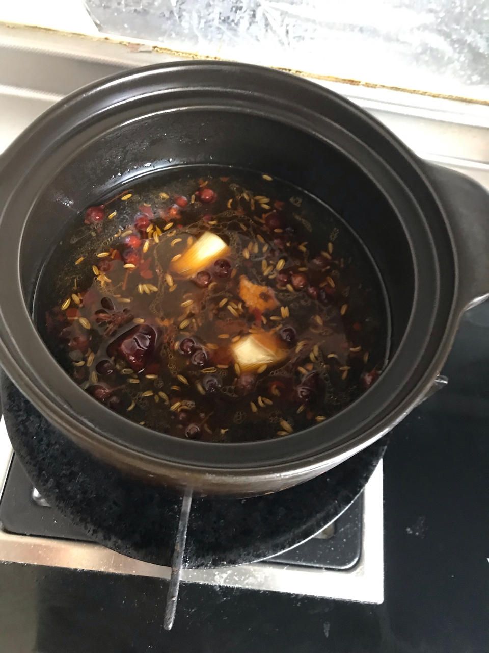 C.J的酱大骨头