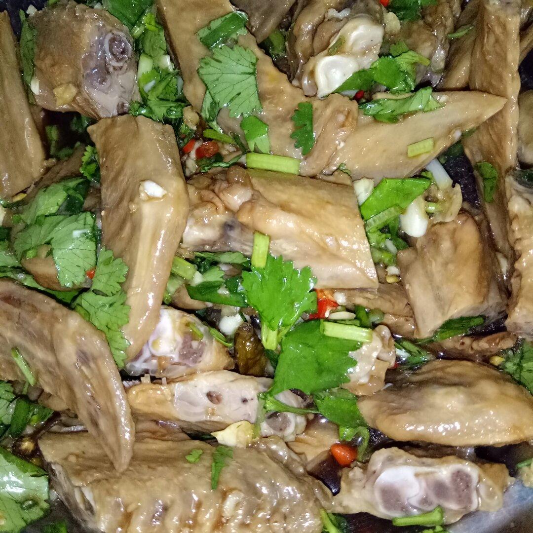 一里一呈分享作品 2016年10月16日凉拌鸭翅,好好味android 拍摄于