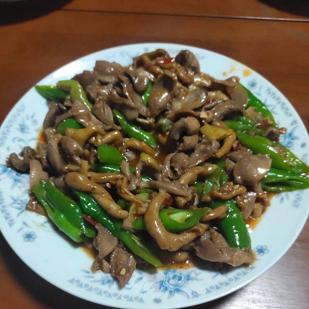芹菜炒鸡杂