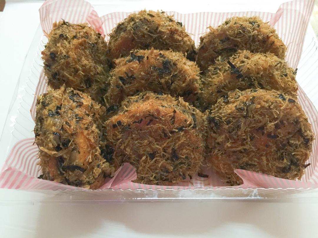 海苔肉松蛋糕