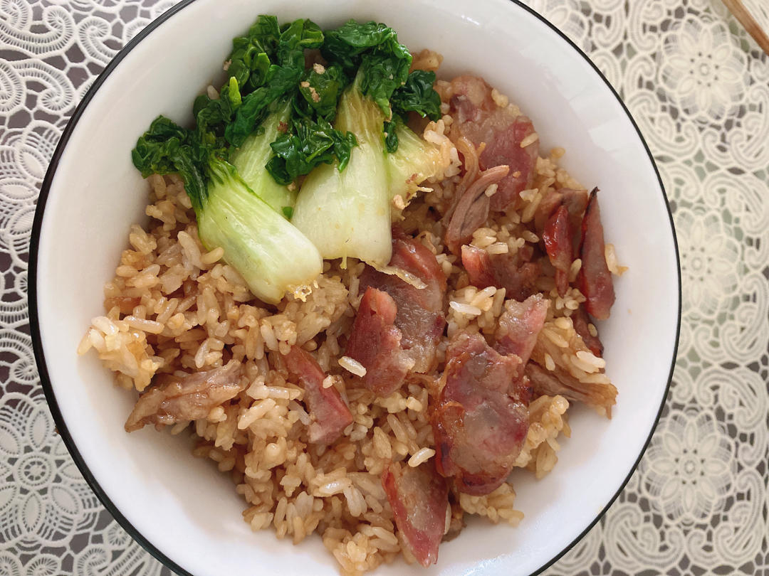 腊味煲仔饭（电饭煲版）