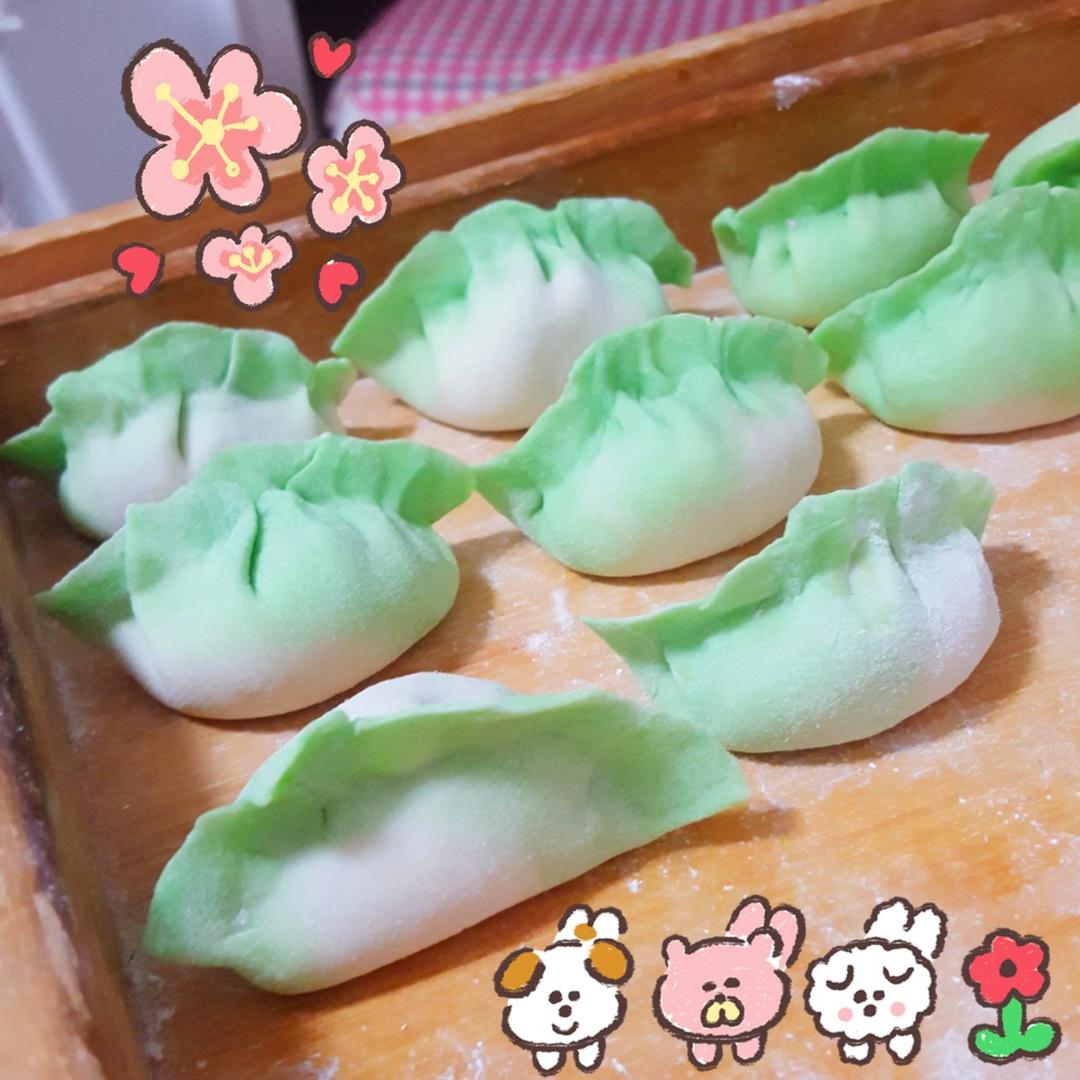 翡翠白玉白菜饺子详细版（附翡翠白玉白菜饺子包法，翡翠白玉饺子皮两种制法，面包机和面，翡翠白玉烧卖，各种馅料搭配）