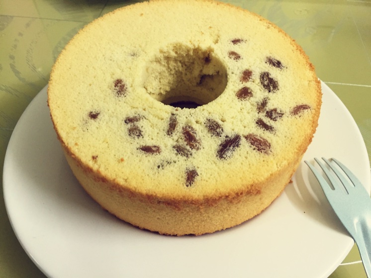 朗姆酒葡萄干戚风蛋糕